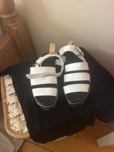 Doc Marten dupe white  sandals size 39