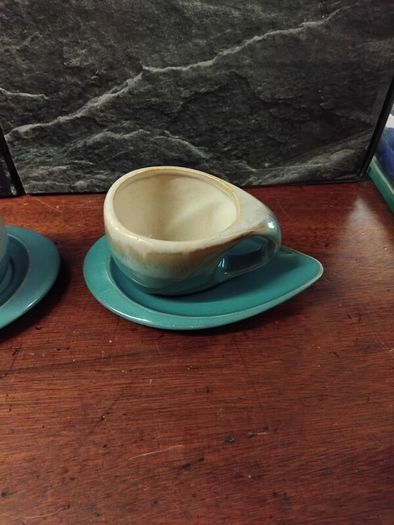 Stylish Pair cups and Saucers