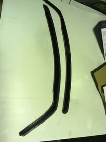 wind defletors puegoet 207