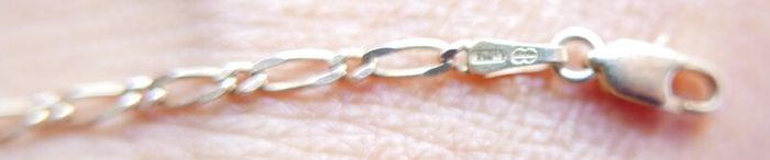 Vintage Solid 9Ct Yellow Gold 375 Figaro link Bangle Bracelet,  length 7.5" - 1,8g