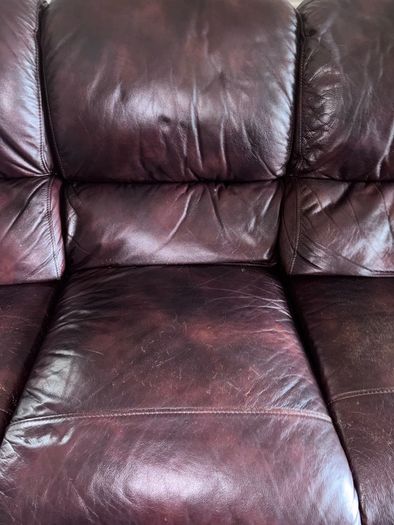 Leather recliner sofa