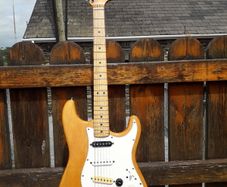 1975 Fender Stratocaster