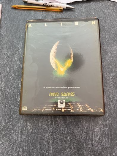 Rare Alien (1984) C64 Commodore 64 Game - Mind Games / Argus Press (CIB Clamshell)