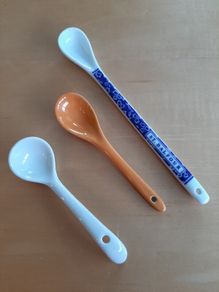 Small ceramic spoons