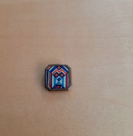 Vintage mini button