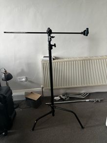 Camera holder tripod, overhead