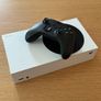 Xbox Series S 512gb Robot White - with controller, box and cables Image 2