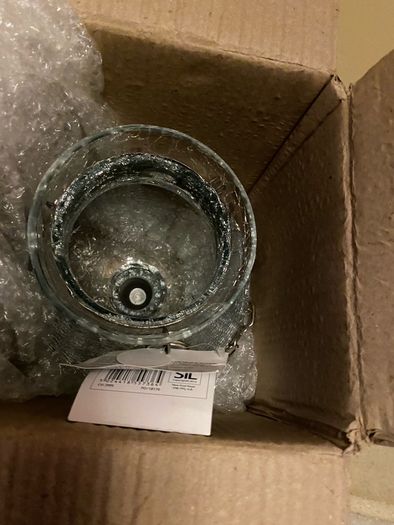 GORGEOUS BRAND new crackled glass hanging candle holder