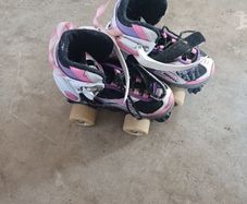 kids roller skates