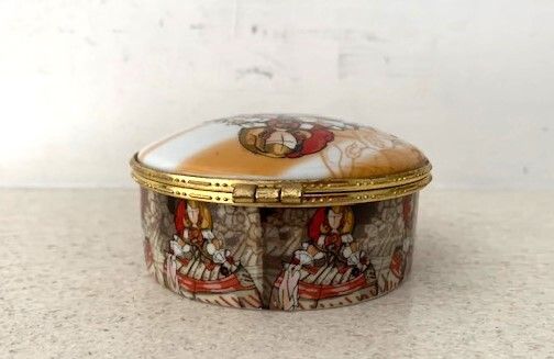 Vintage 1970s Spanish Porcelain Trinket Box