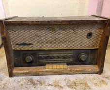 Vintage PYE Radio