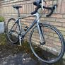 Giant Road Bike Image 8