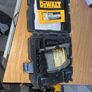 Dewalt cross laser level Image 2