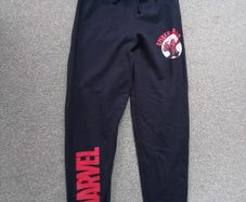 New.boy's joggers. Age 12/14
