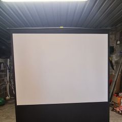 Durnic Projector Screen