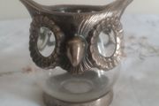 Tea light candle holder