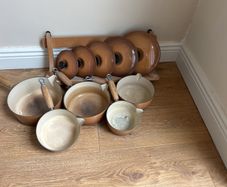 1980 le creuset pot set