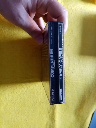 Family games compendium 20 games PlayStation1 Ps1 PlayStation 2 ps2 games Original