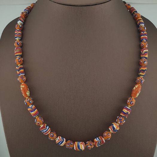 Vintage Venetian Style Skunk Eyes & Feather Desgin Glass Beads Necklace