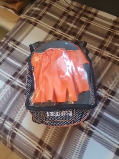 boxing pads
