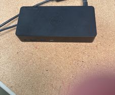 Dell Docking Station D6000