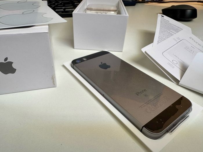 iPhone SE 1st gen