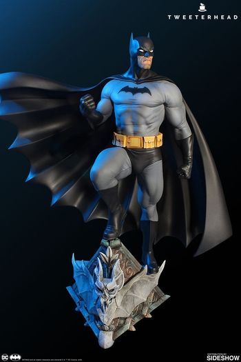 Batman Statue by Tweeterhead