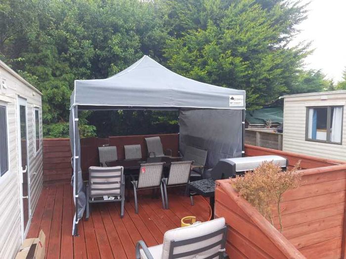 NEW 100% waterproof 3x3m pop-up Gazebo (3 side panels)