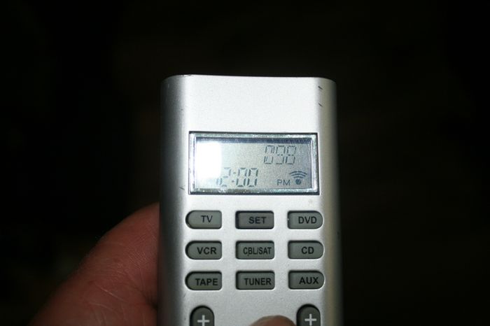 ONE FOR ALL Contour 8 in 1 Universal Remote Control