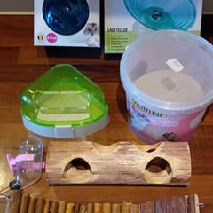 Hamster accessories