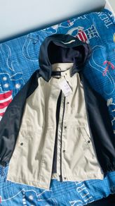 Kids waterproof jacket (7-8 years)