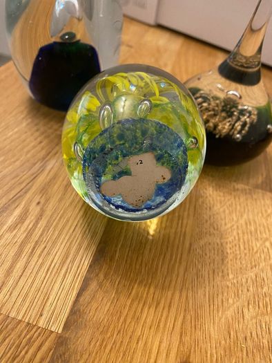 Art glass paperweight