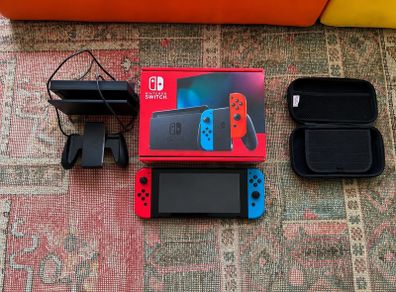 Nintendo Switch FC25 & Travel Case
