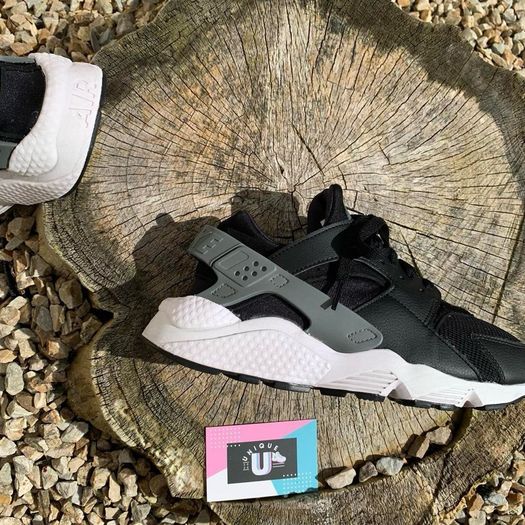 Premium Nike Air Huarache Black Grey