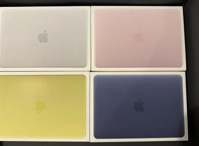 Macbook Neo 13-inch 8/256GB (IRISH STOCK) Brand New Sealed 1 year Apple Warranty RECEIPT