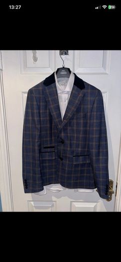 Mens suit