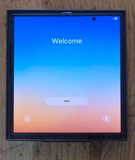 Samsung Galaxy Z fold 7 512gb.