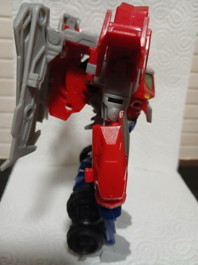 Transformer Beast Hunters Optimus Prime