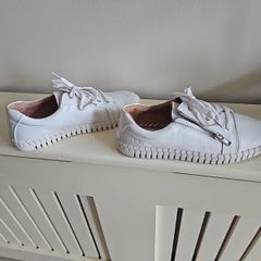 Ladies Heavenly Feet shoes