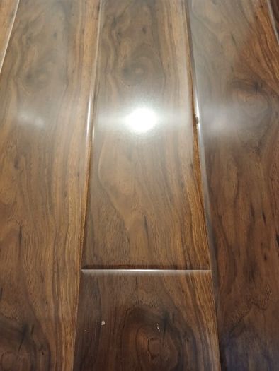 Supply and install  laminate flooring