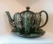 Vintage Teapot & Stand
