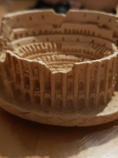 Roman Colosseum resin minature
