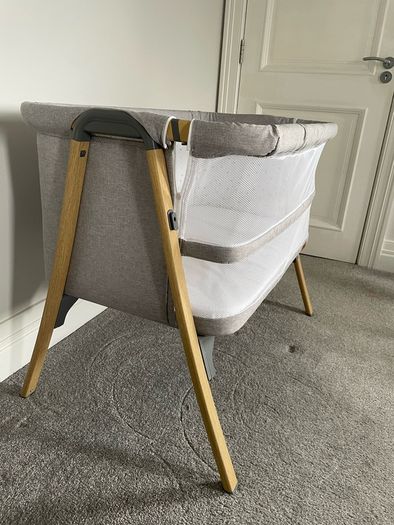 baby cot, baby seat and next to me crib