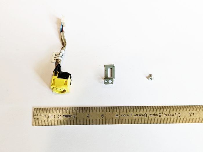 Thinkpad x220/x230 charging port