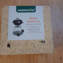 Kettle Charcoal Barbecue 18-diameter
