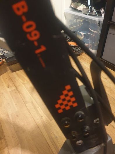 E Scooter Kukirin G4 2025 In Great Condition, Batttery,motor,brakes, Excellent. Will Sell Or Trade For Kukirin G2 Master. Needs Front End Bolt That Connects Front Bottom And To Steering Stem,very Minor Job.what You Got???