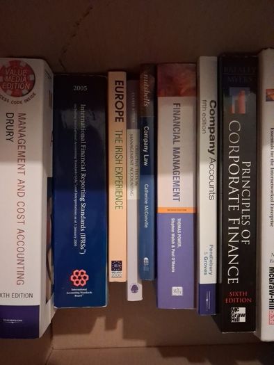 Accounting and Financial books