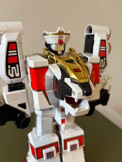 Power Rangers Tigerzord 1993 with box