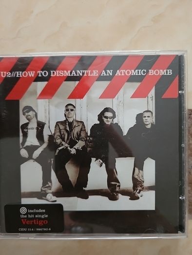 U2  CD  - How To Dismantle...