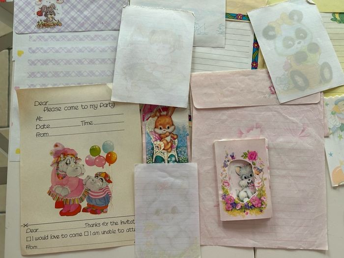 Vintage 1980,s Fancy paper Bundle